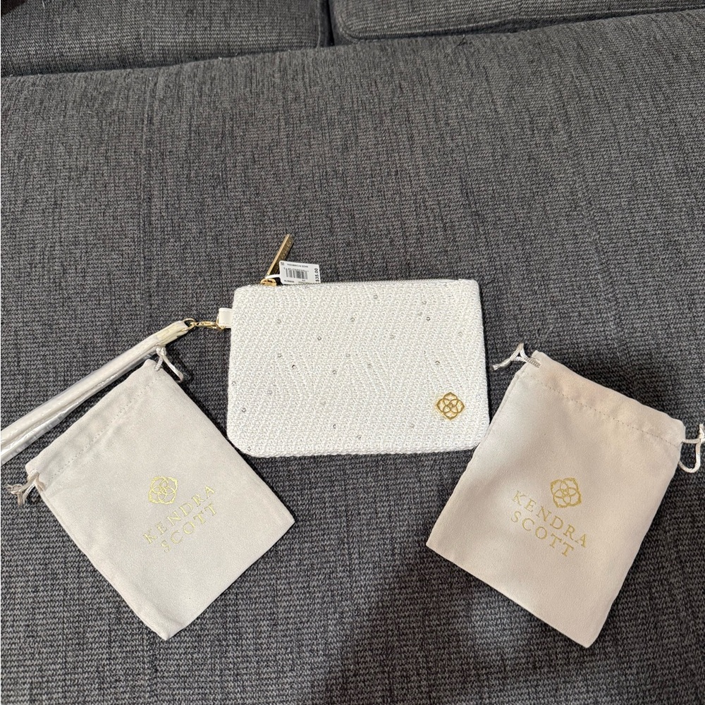 Kendra Scott White and Gold Clutch